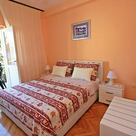 2 Bedrooms Margarita 4+2 سوبيتار